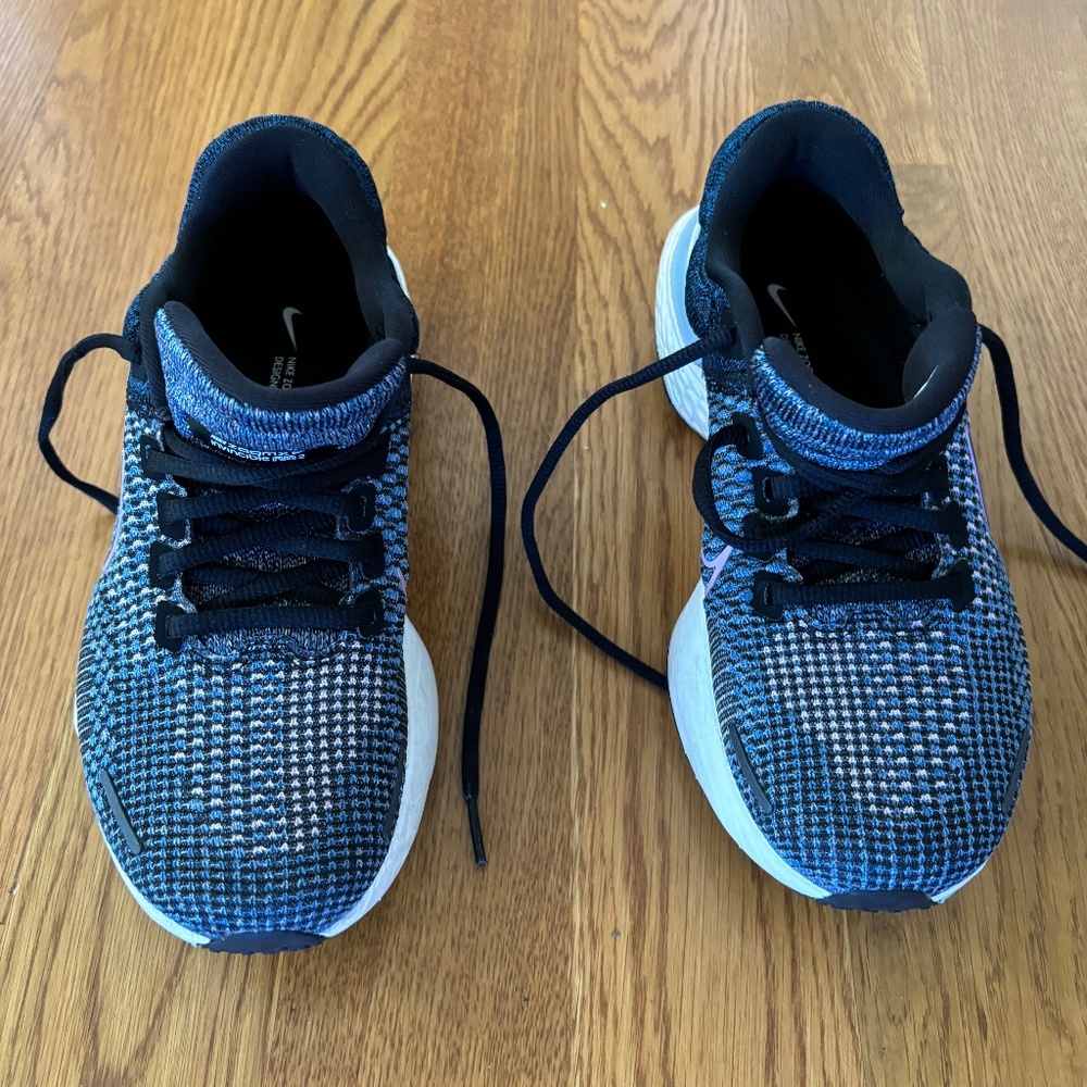 Nike Invincible Zoomx  Size 7